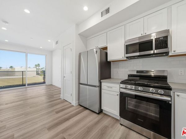 667 N Wilton Place , Unit 503, Los Angeles, CA 90004