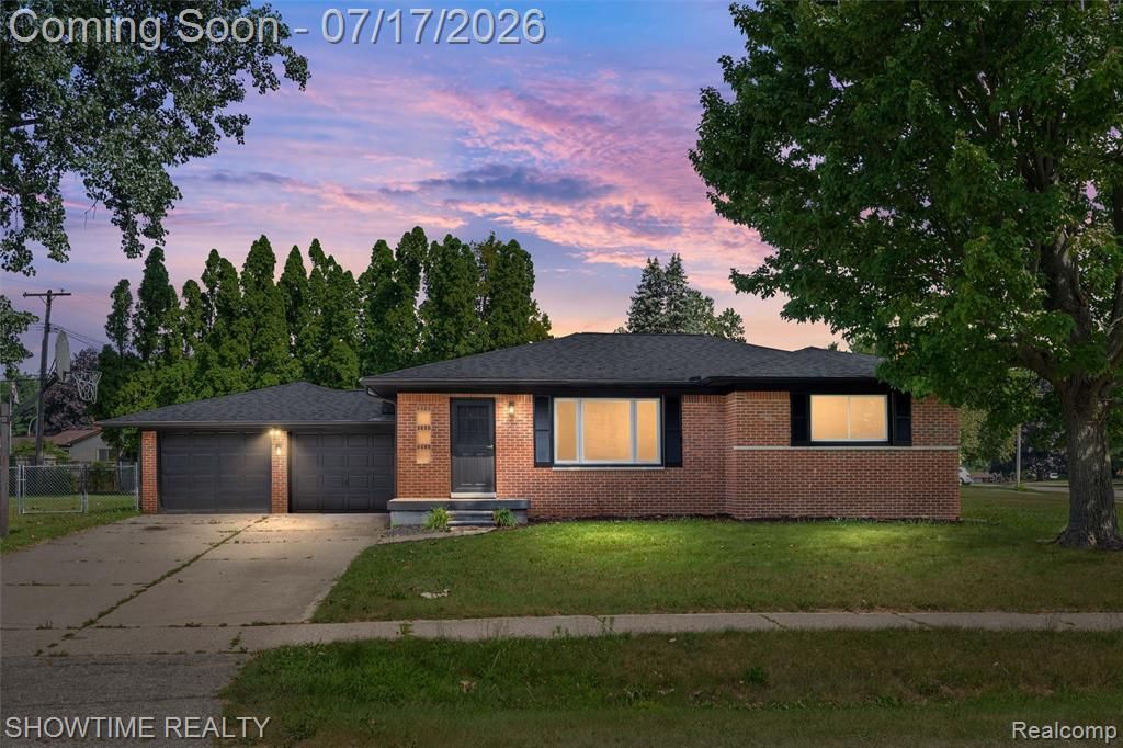 3708 Baybrook Drive, Waterford Township, MI 48329 Main Photo