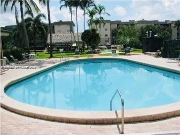 2461 SW 82nd Ave, Unit 306, Davie, FL 33324