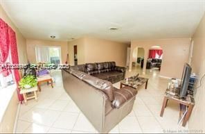 5333 NW 18th St , Unit 3A, Lauderhill, FL 33313 Photo