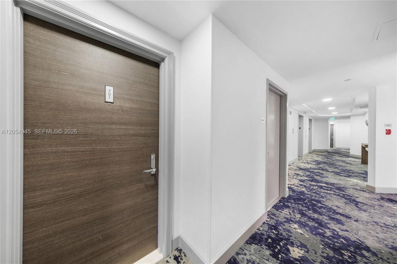 21205 Yacht Club Dr , Unit 701, Aventura, FL 33180 Photo