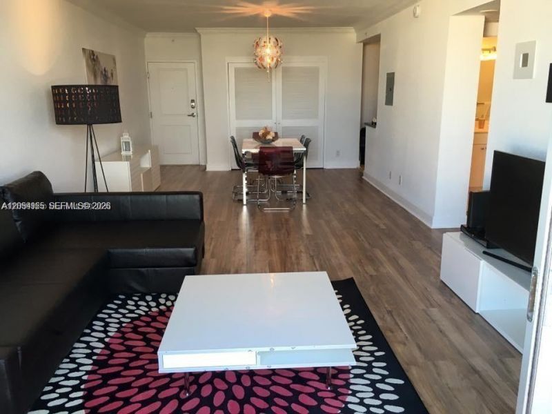 401 69th St , Unit 905, Miami Beach, FL 33141 Photo
