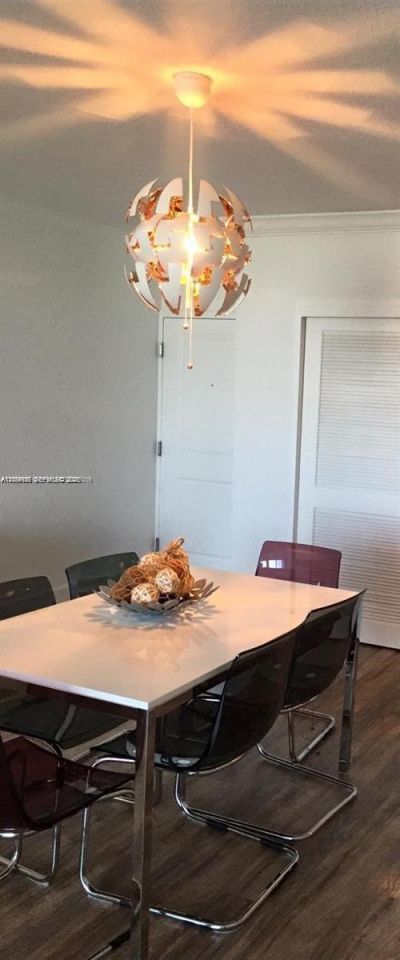 401 69th St , Unit 905, Miami Beach, FL 33141 Photo