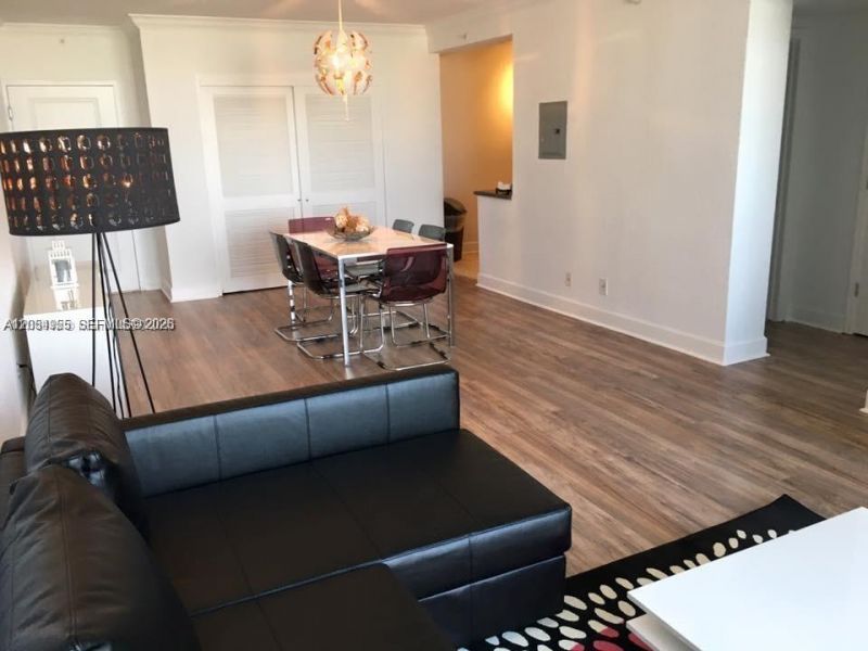 401 69th St , Unit 905, Miami Beach, FL 33141 Photo