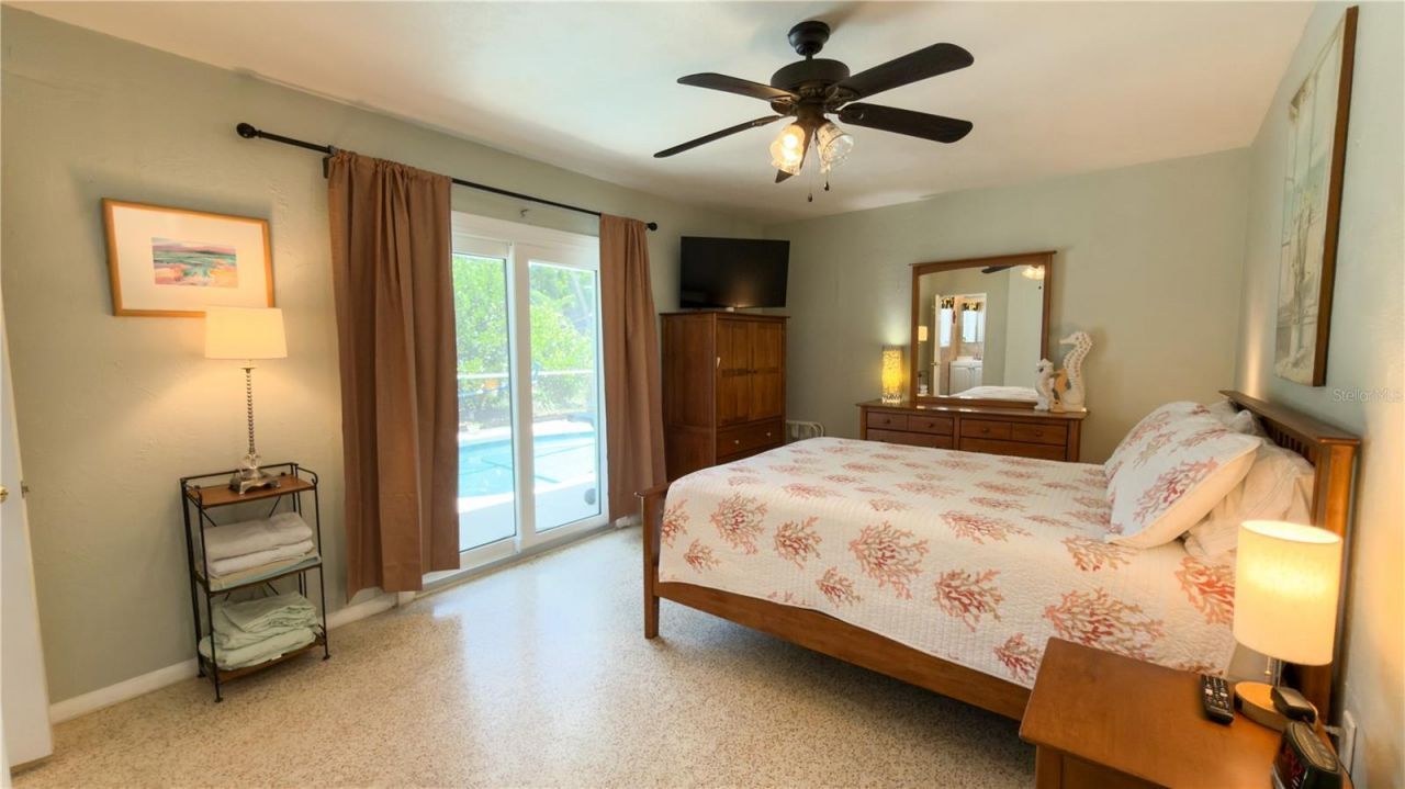 2215 Alvarado Lane, Sarasota, FL 34231 Photo