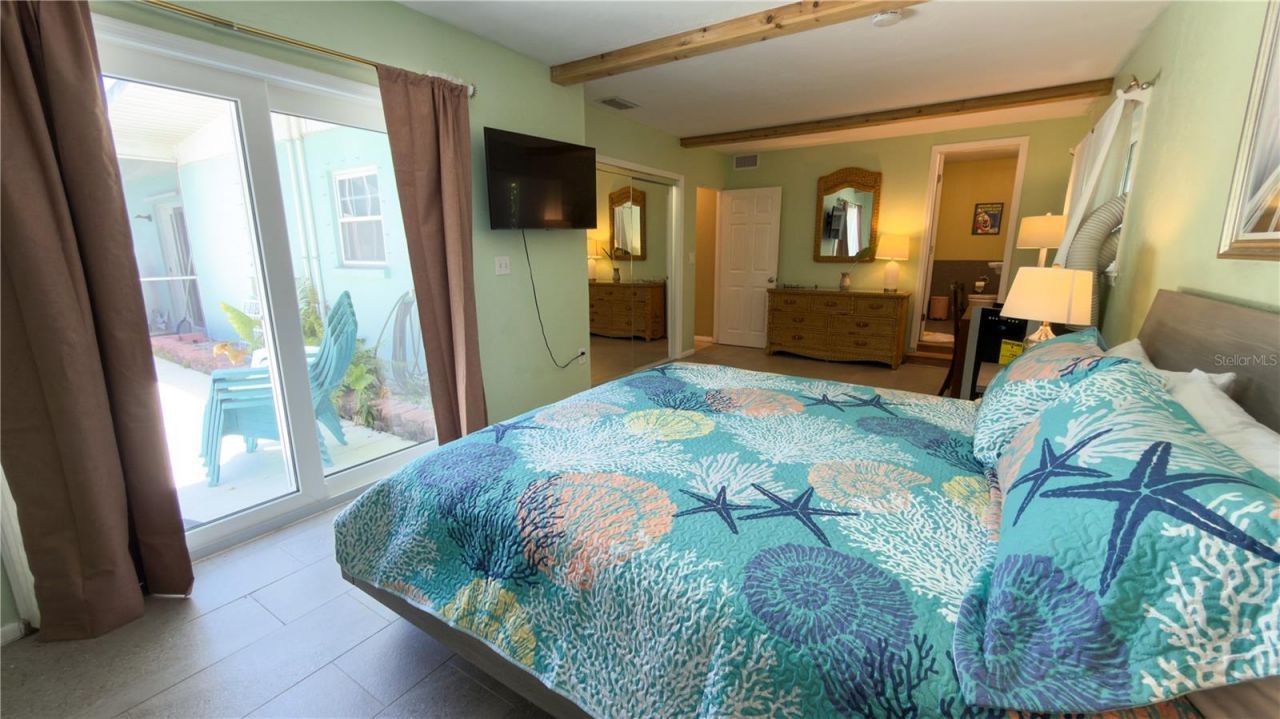 2215 Alvarado Lane, Sarasota, FL 34231 Photo