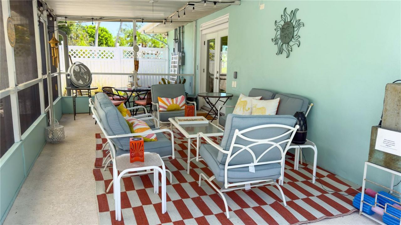 2215 Alvarado Lane, Sarasota, FL 34231 Photo