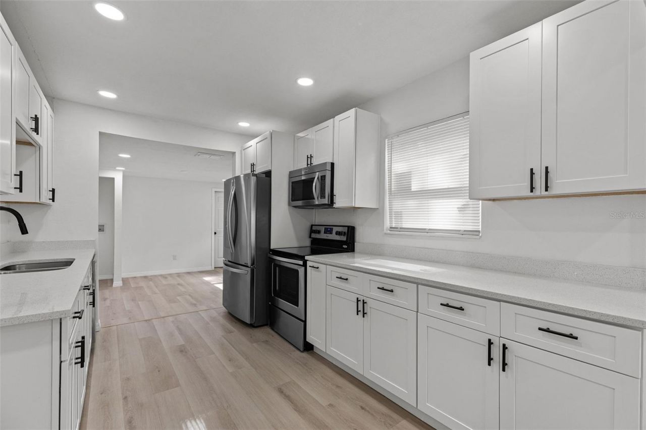 4110 3rd Avenue S, Saint Petersburg, FL 33711 Photo