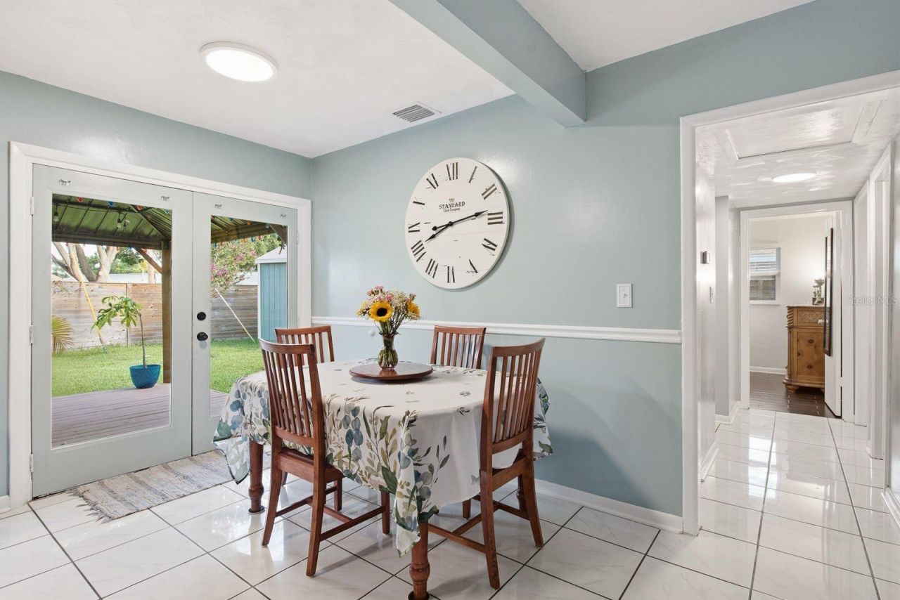 3280 56th Way N, Saint Petersburg, FL 33710 Photo