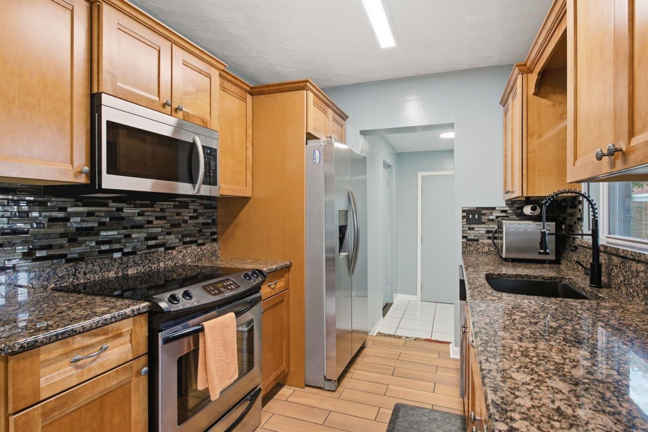 3280 56th Way N, Saint Petersburg, FL 33710 Photo