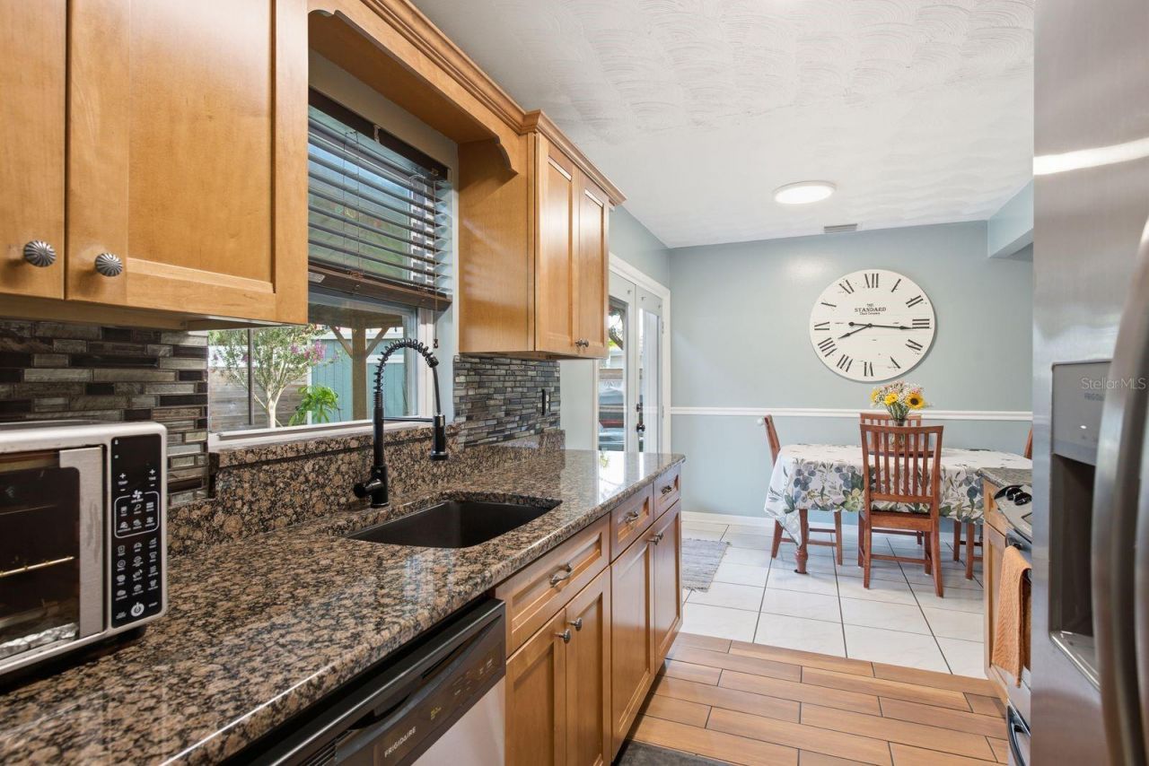 3280 56th Way N, Saint Petersburg, FL 33710 Photo