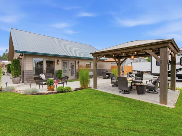15 Guinevere Dr, Usk, WA 99180
