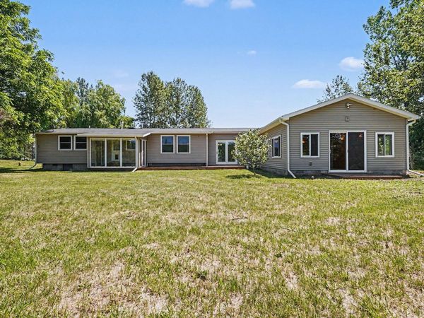 2317 E Lake Street, Hale, MI 48739