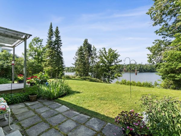 5510 Chestnut Drive, Cheboygan, MI 49721