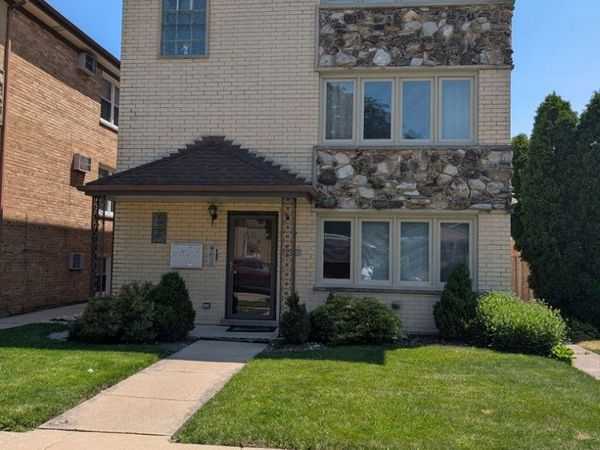 2411 N 77th Court , Unit 1, Elmwood Park, IL 60707