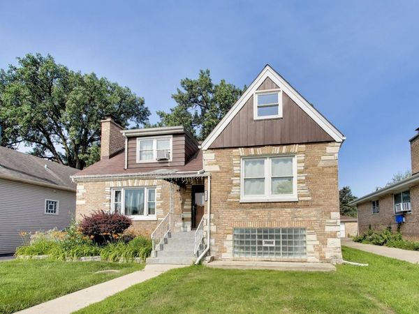 2518 N 79th Avenue, Elmwood Park, IL 60707