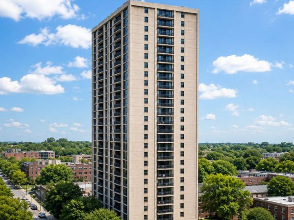 2605 S Indiana Avenue , Unit 1404, Chicago, IL 60616