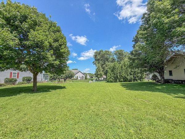 528 Neipswah Avenue , Rantoul, IL 61866