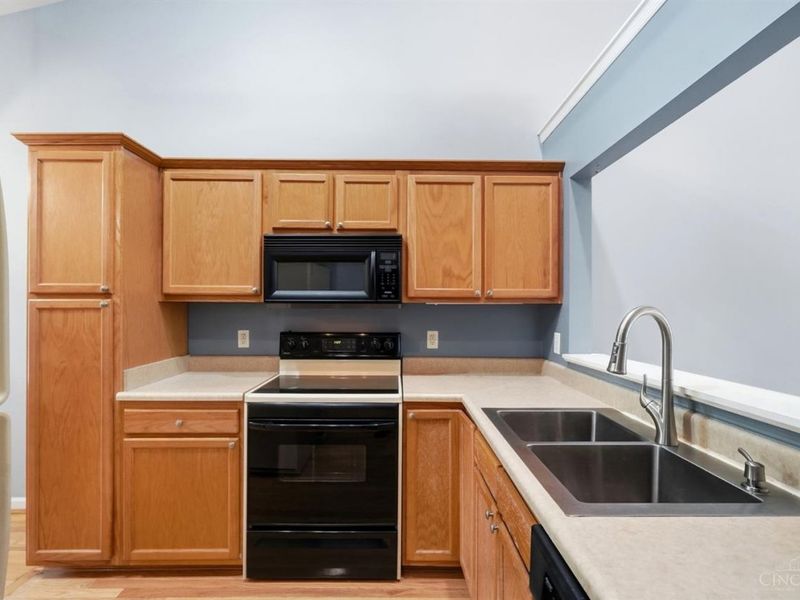 3937 Olde Savannah Drive, Colerain Township, OH 45247 Photo 10