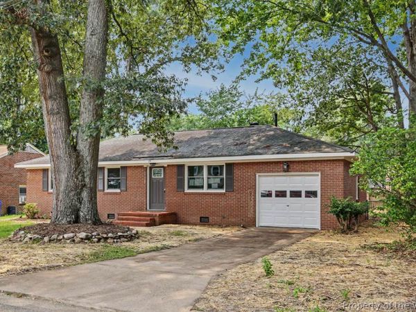 19 Bird Lane , Newport News, VA 23601
