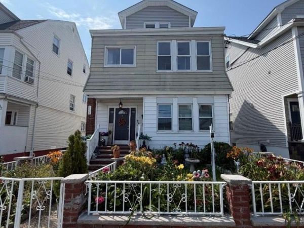 734 Pennington St, Elizabeth, NJ 07202