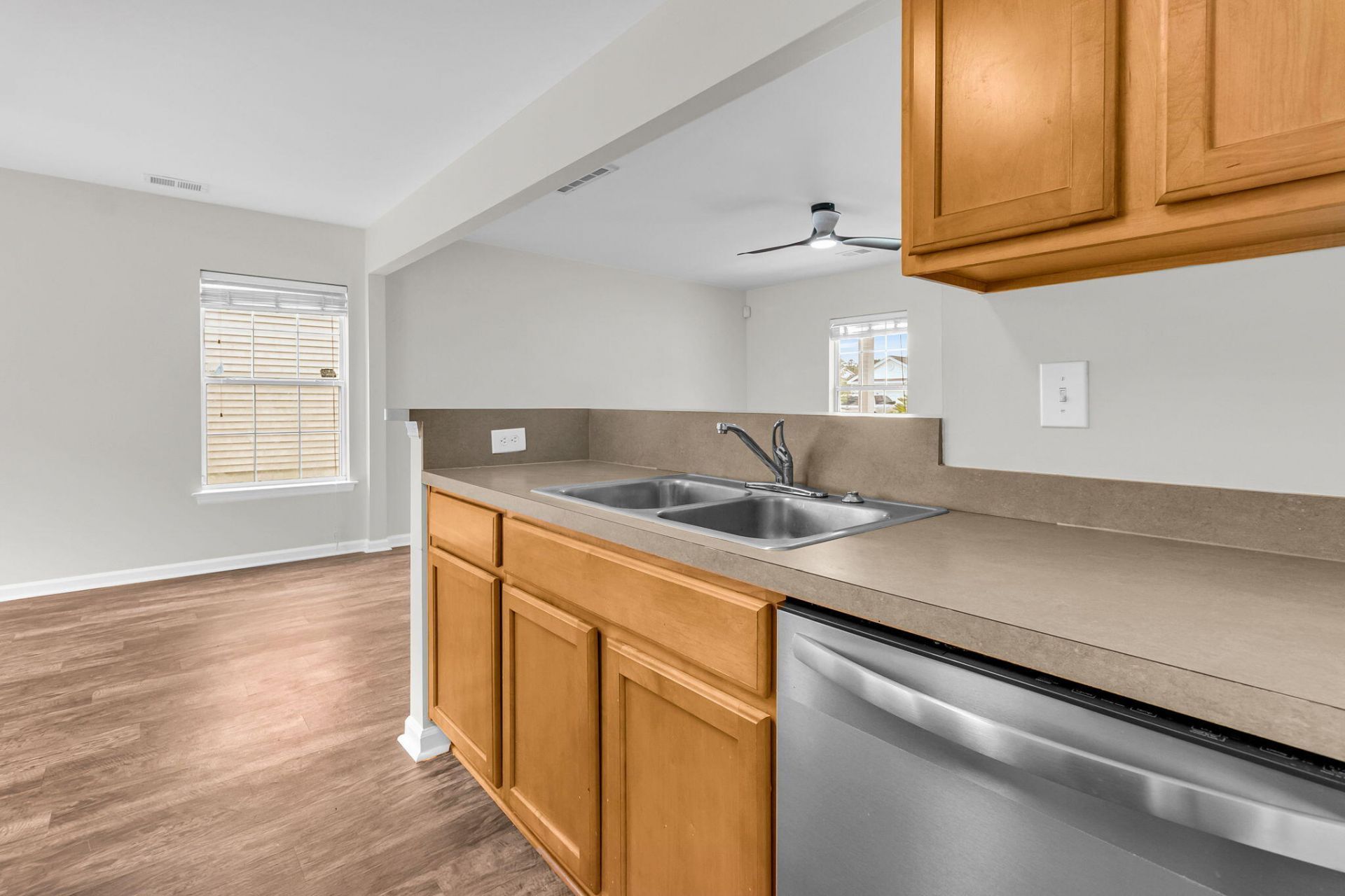 401 Beverly Drive Photo 15
