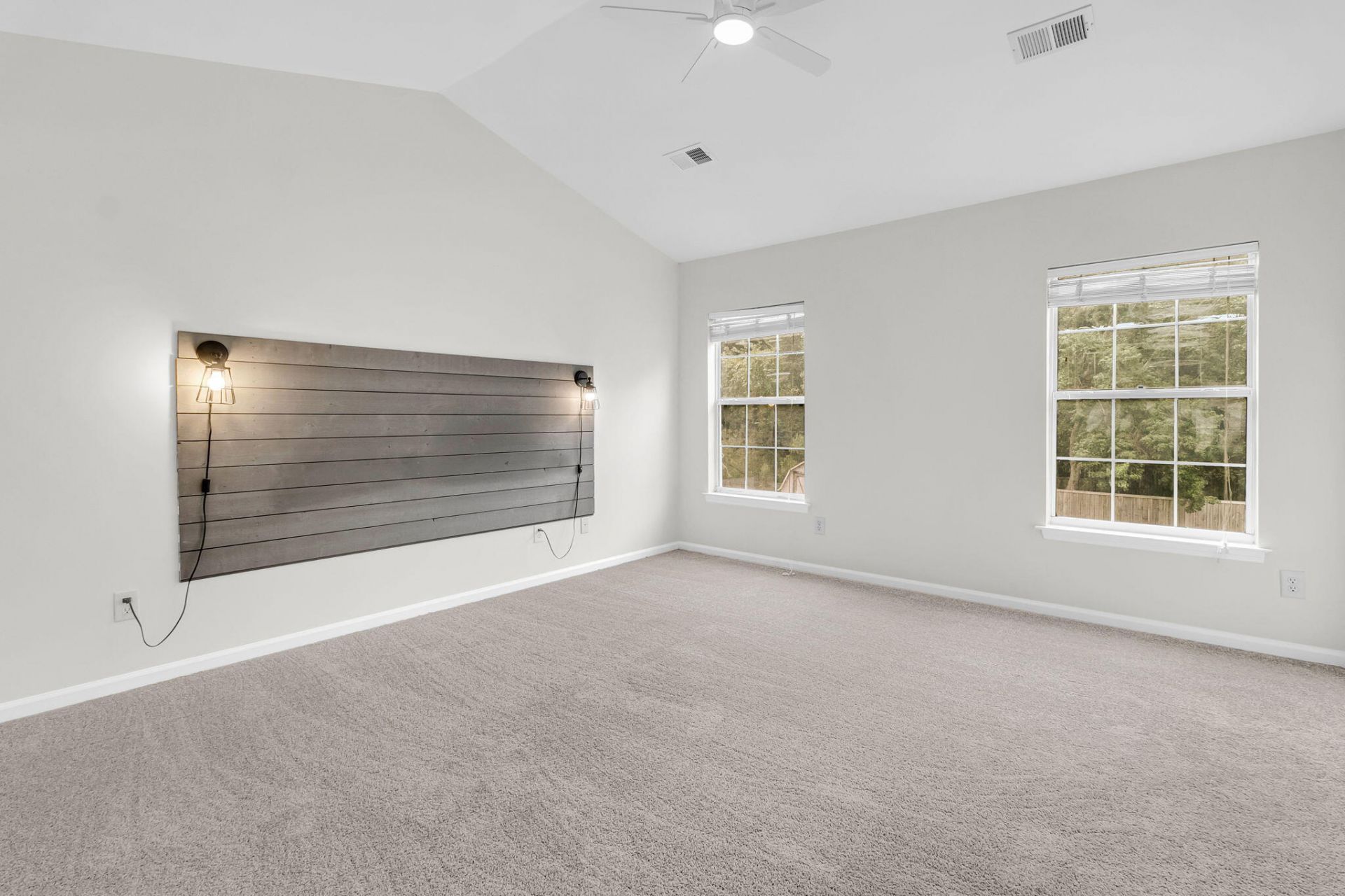 401 Beverly Drive Photo 19