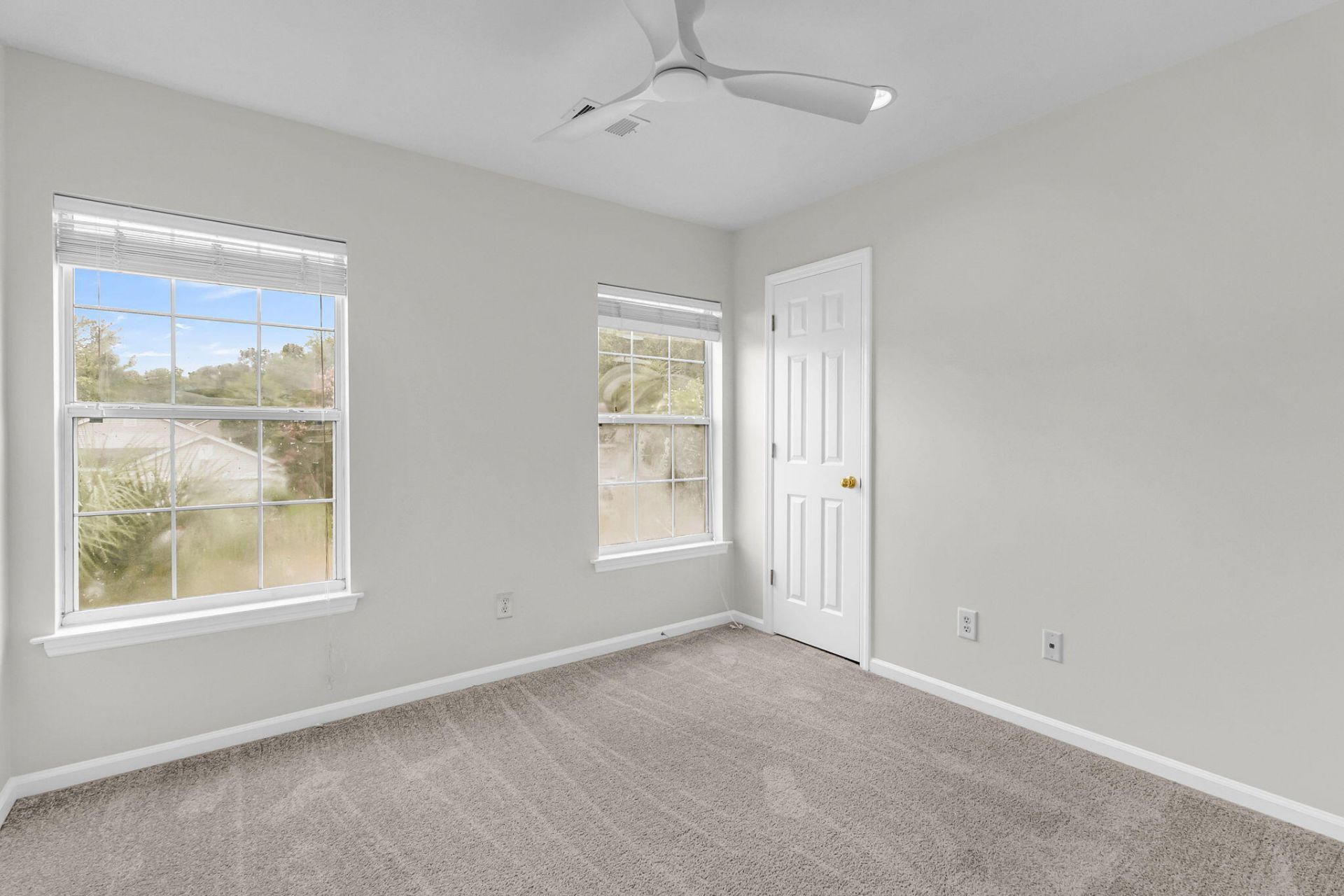 401 Beverly Drive Photo 26