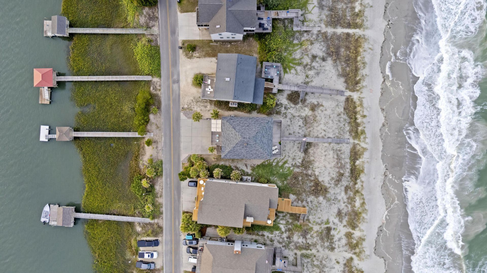 670 Springs Avenue Photo 60