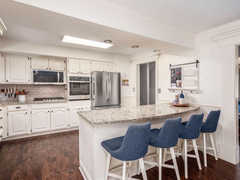 3671 Skyline Drive , Columbus, OH 43235 Photo 16