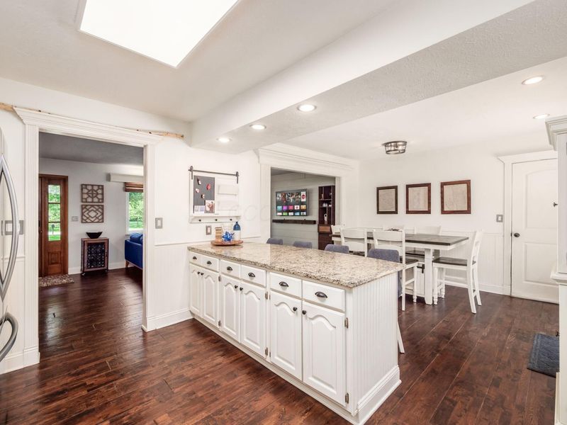 3671 Skyline Drive , Columbus, OH 43235 Photo 18