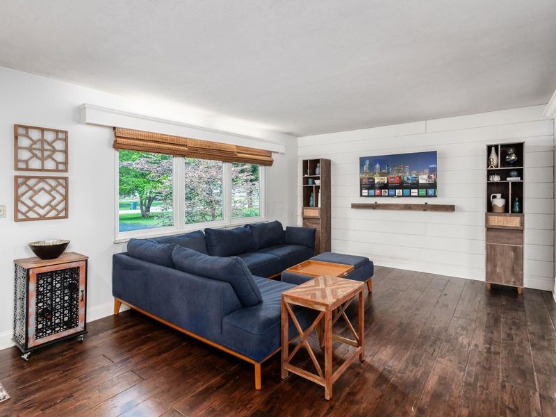 3671 Skyline Drive , Columbus, OH 43235 Photo 6