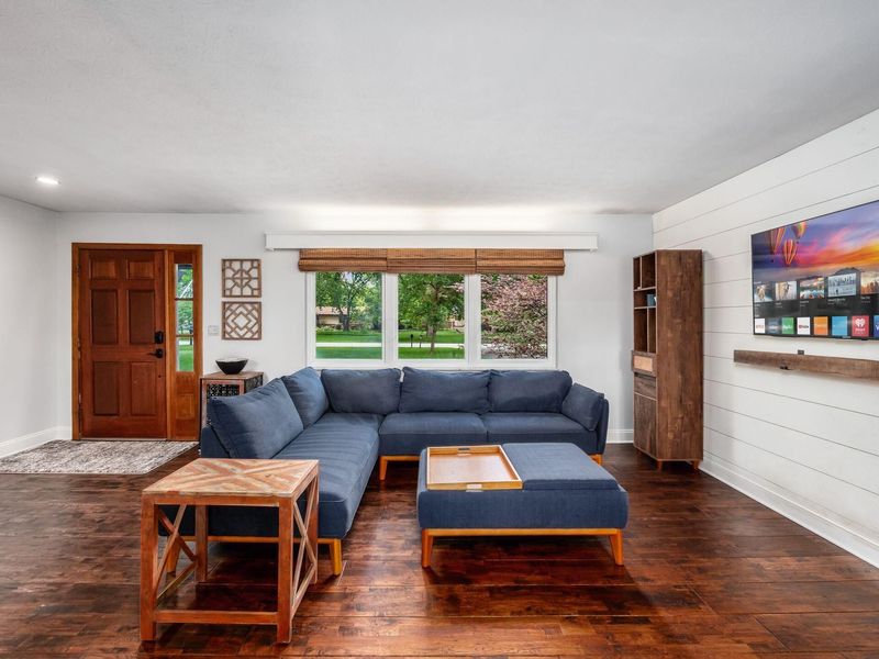 3671 Skyline Drive , Columbus, OH 43235 Photo 9