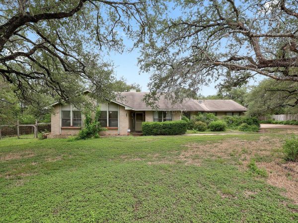 12403 Shady Acres DR , Buda, TX 78610