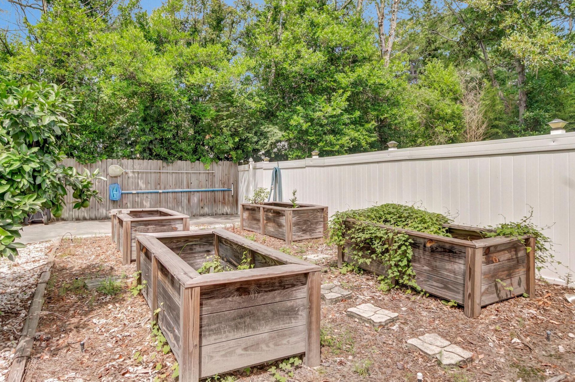 108 Tea Farm Road Photo 55