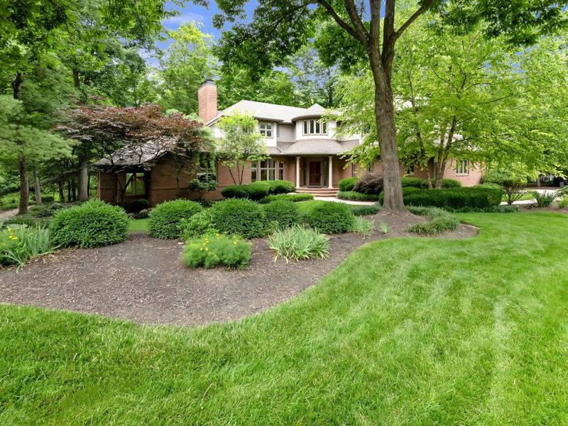 10518 Cardigan Ridge Place , Powell, OH 43065 Photo 2