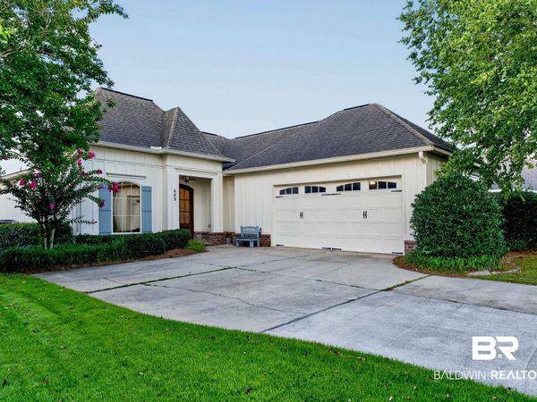 689 Norman Lane, Fairhope, AL 36532