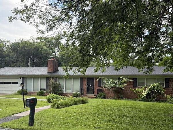 767 Wenneker Drive , St Louis, MO 63124