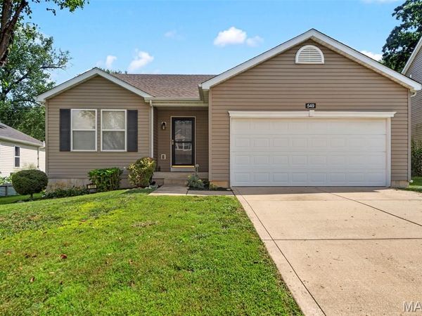 549 Rifle Ridge Drive , Wentzville, MO 63385