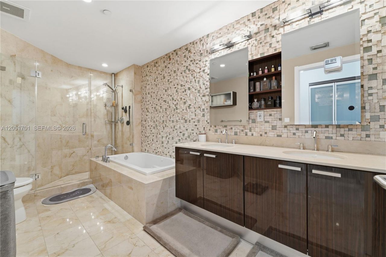 3131 NE 188th St , Unit 1-901, Aventura, FL 33180 Photo