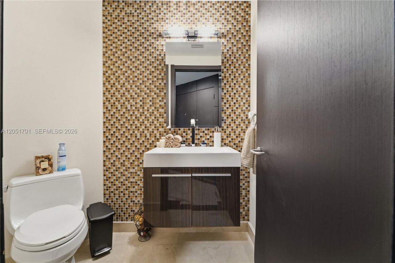 3131 NE 188th St , Unit 1-901, Aventura, FL 33180 Photo