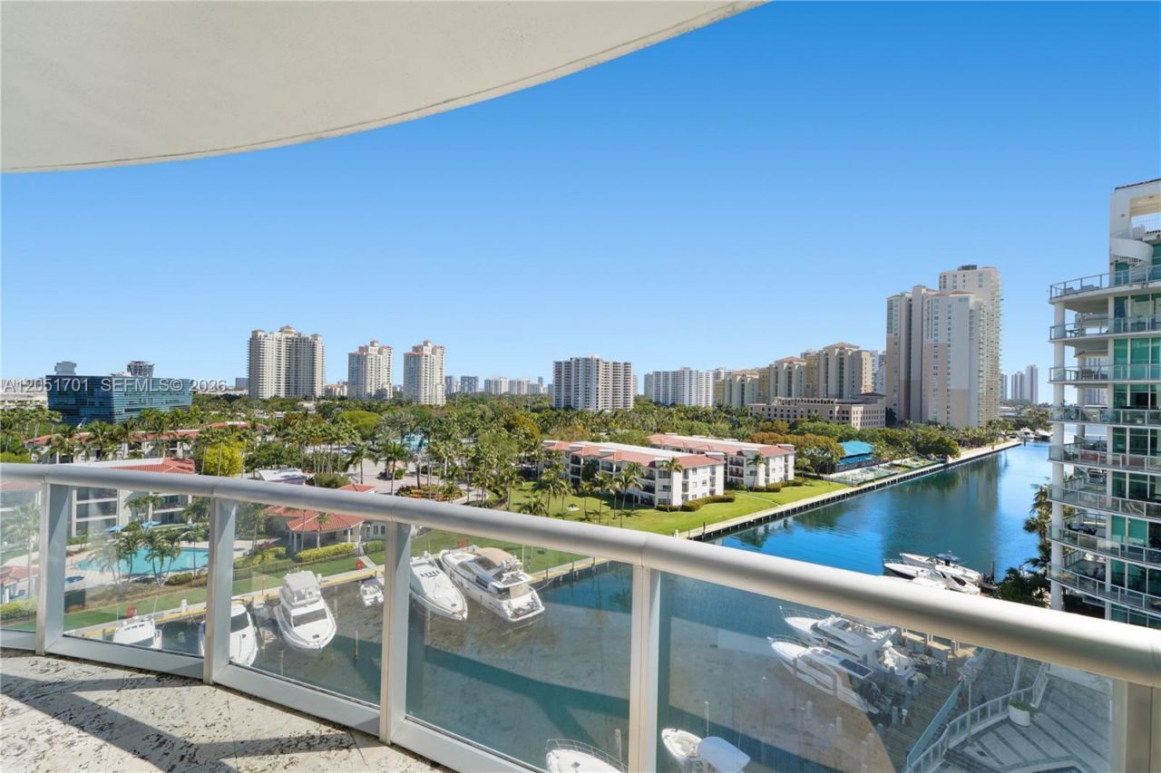 3131 NE 188th St , Unit 1-901, Aventura, FL 33180 Photo