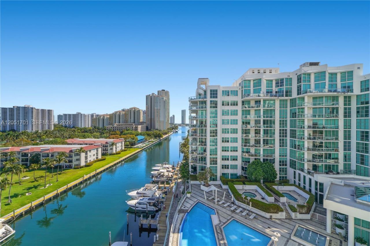 3131 NE 188th St , Unit 1-901, Aventura, FL 33180 Photo