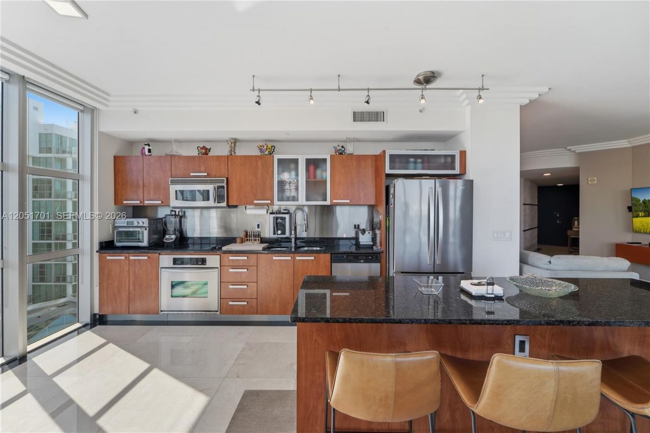 3131 NE 188th St , Unit 1-901, Aventura, FL 33180 Photo