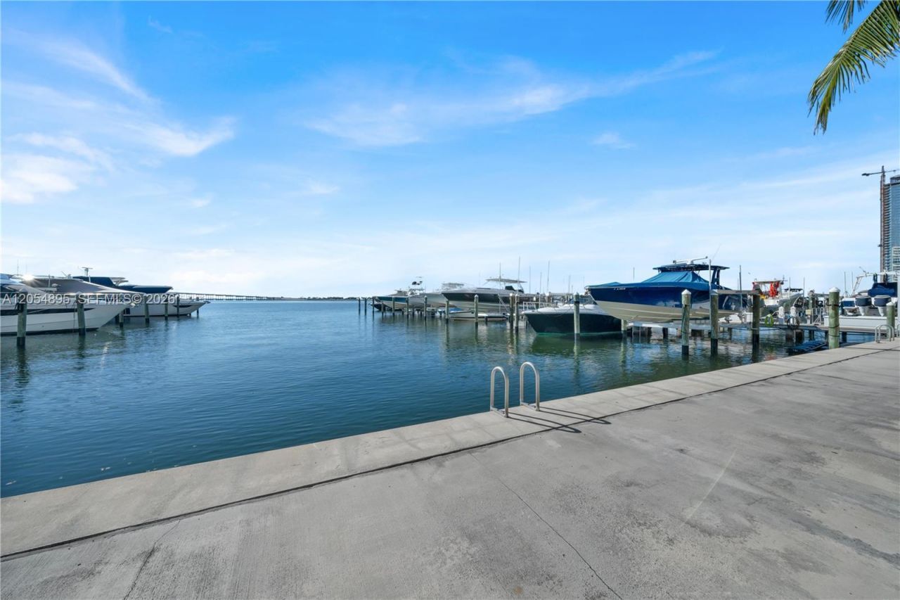 1865 Brickell Ave , Unit A606, Miami, FL 33129 Photo