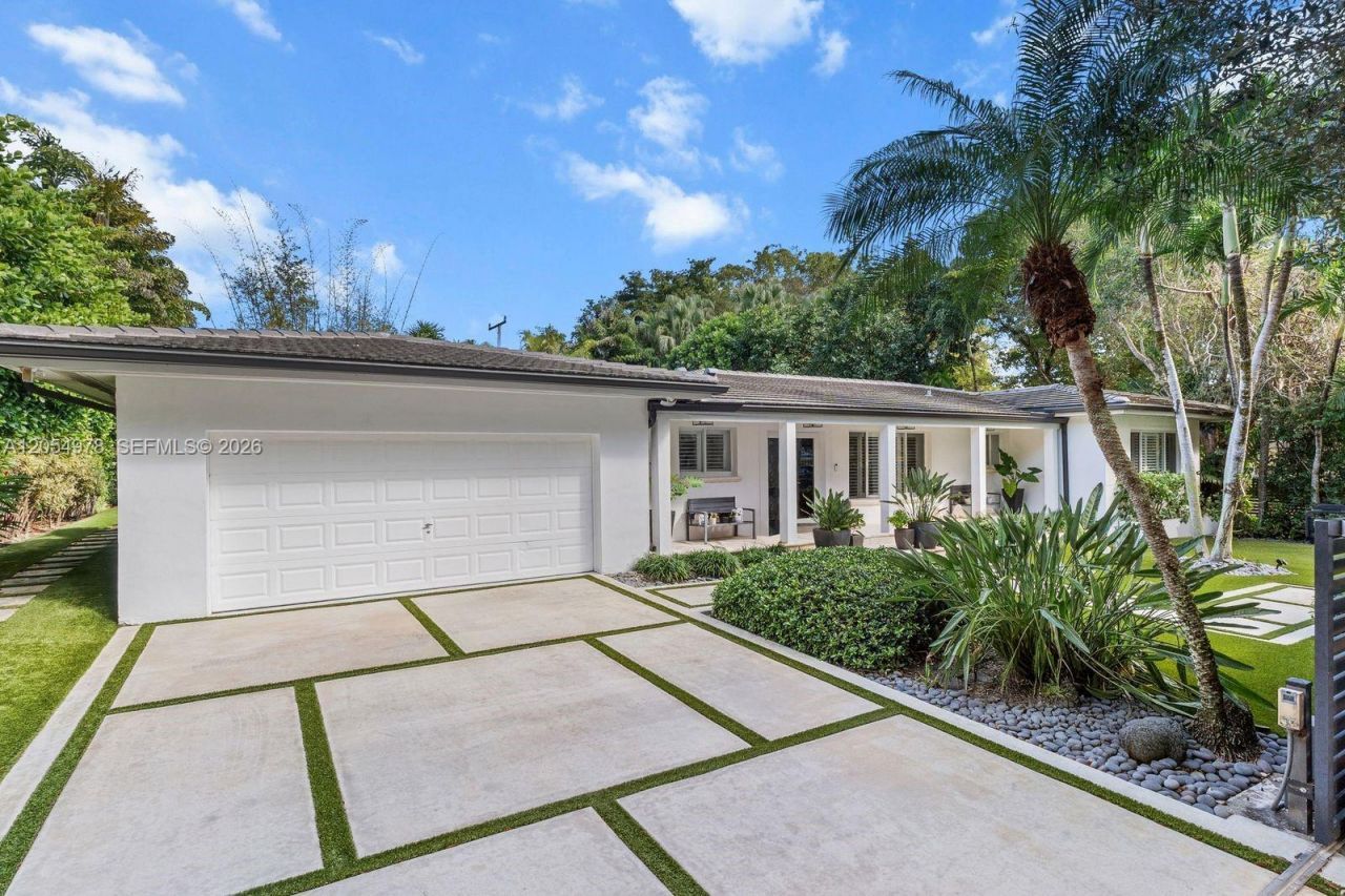 6511 Riviera Dr , Coral Gables, FL 33146 Photo