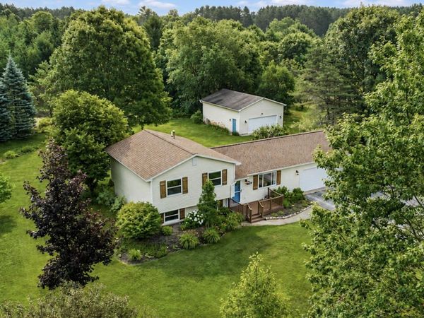 2667 Pine Breeze Drive, Interlochen, MI 49643