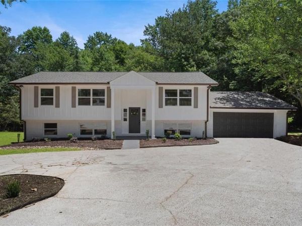 381 Thigpen Road , Newnan, GA 30263