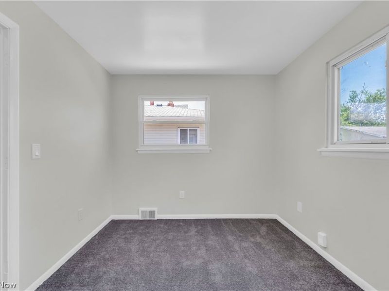 4417 E 156th Street , Cleveland, OH 44128 Photo 11