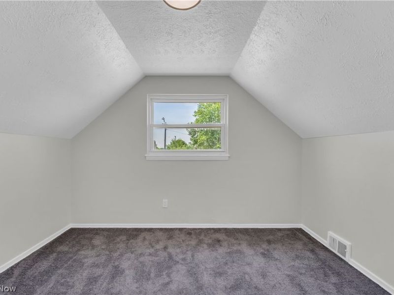 4417 E 156th Street , Cleveland, OH 44128 Photo 16